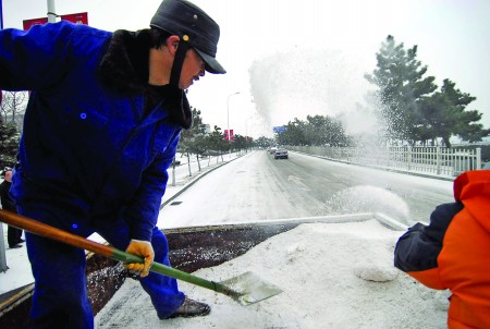  氯化钙融雪剂的使用方法介绍
